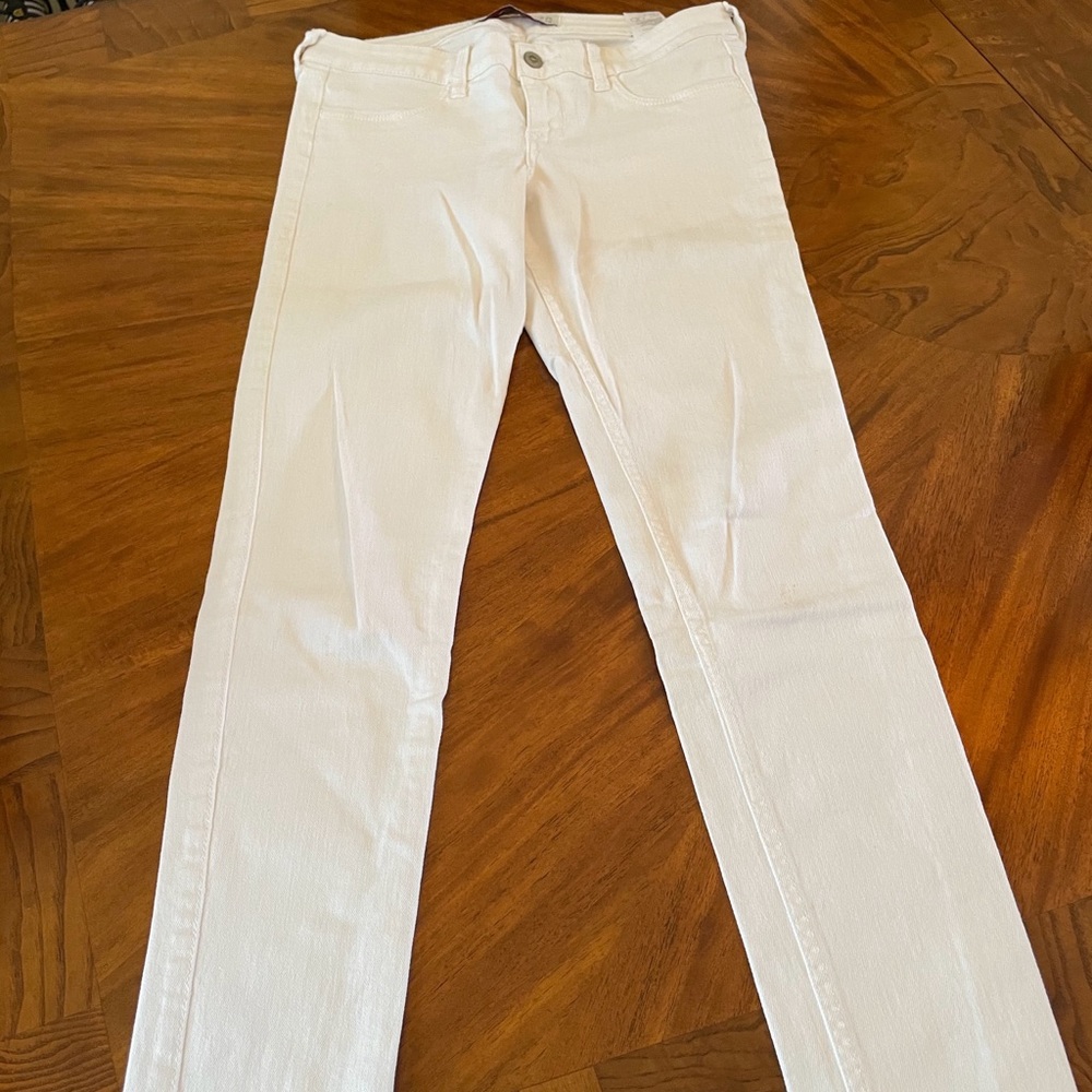 White Hollister Straight Leg Jeans